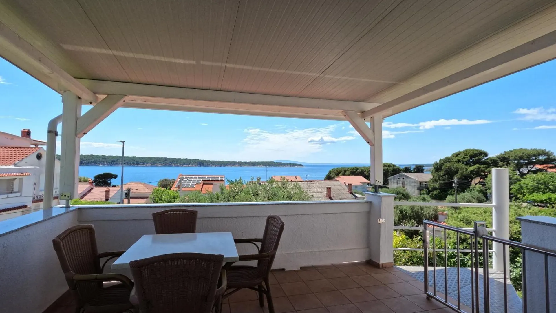Apartmani Daniela Rab Town